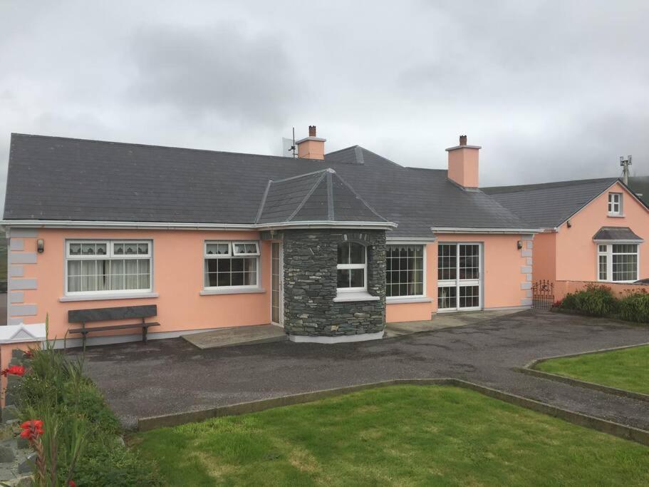 Apartamento Skellig View Bluebell Rose & The Kerry Cliffs Portmagee Exterior foto