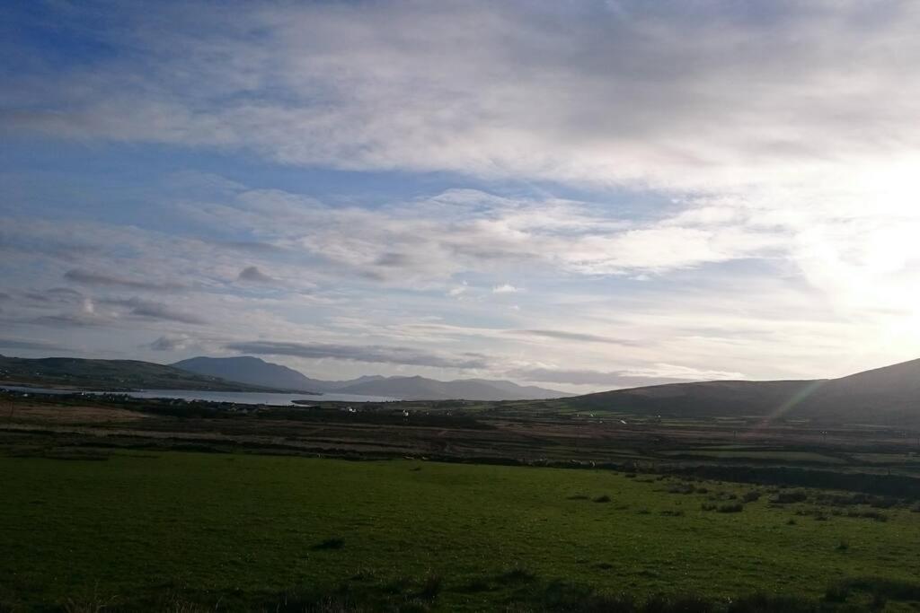 Apartamento Skellig View Bluebell Rose & The Kerry Cliffs Portmagee Exterior foto